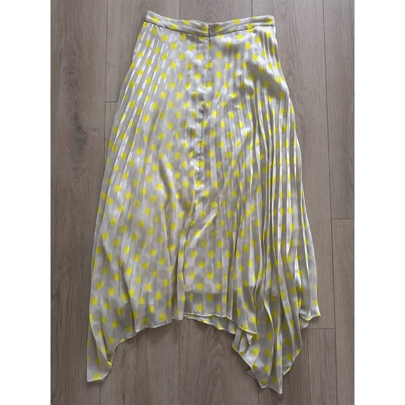 Zara Satin Yellow Polka Dot Pleated Midi Skirt - Picture 4 of 8